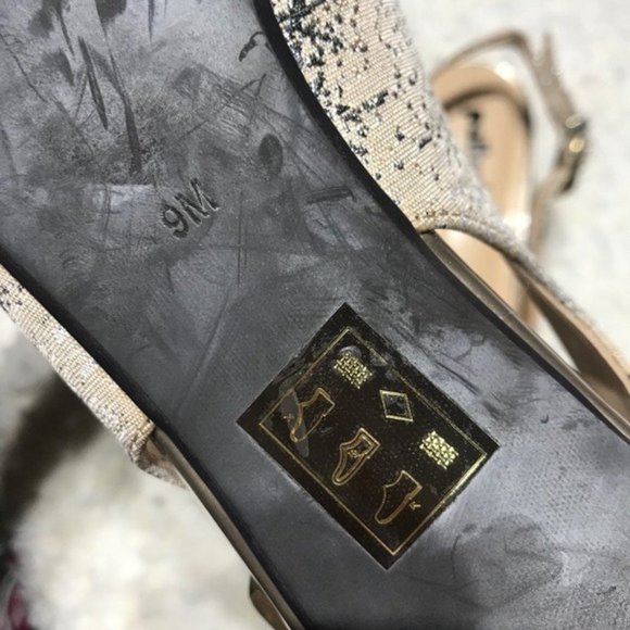 PALIZZIO: Cream & Metallic Sling Back Heels Sz 9M - Picture 8 of 8